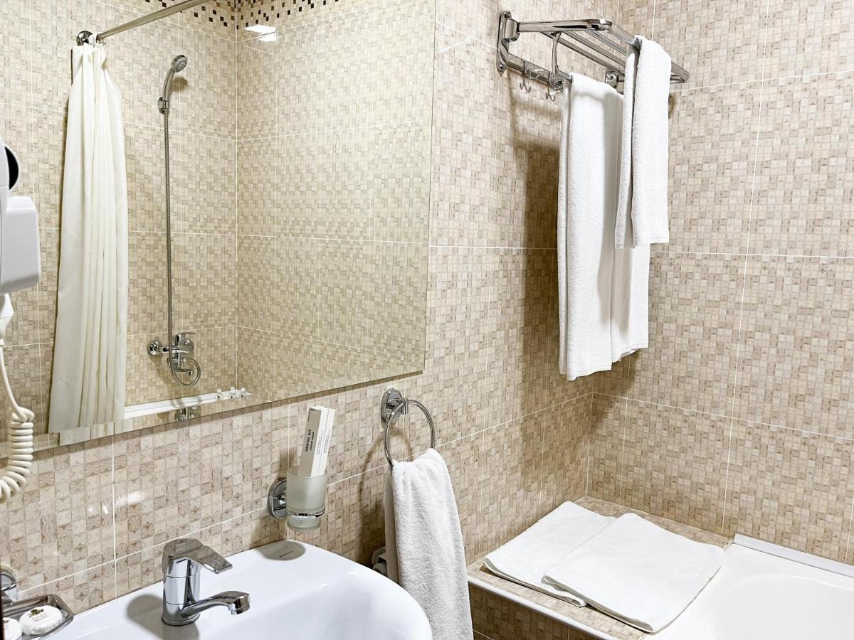 Reikartz Xon Tashkent Hotel Екстериор снимка