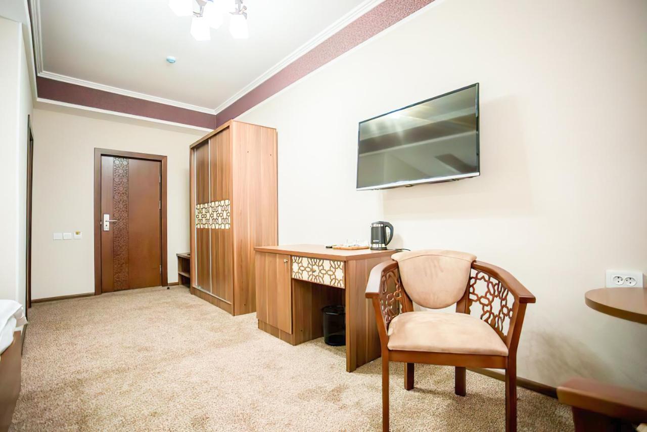 Reikartz Xon Tashkent Hotel Екстериор снимка
